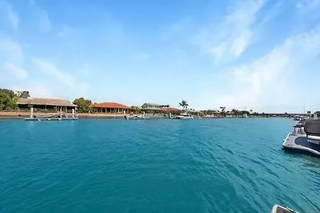 بيت للعطل Spacious Holiday Unit On Canal At Banksia Beach